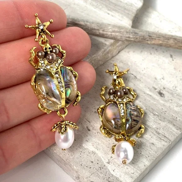 NEW~ Anthropologie Abalone Shell & Pearl Bug Earrings - Picture 6 of 9